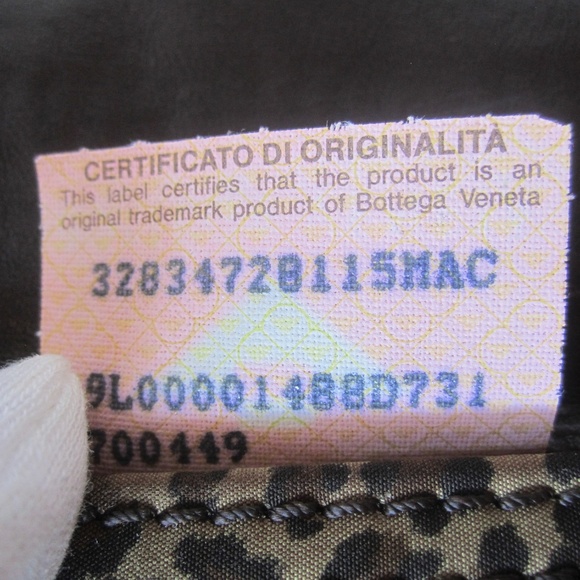 Bottega Veneta Wallet Clutch - Picture 9 of 9